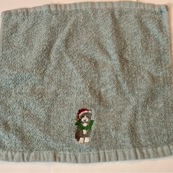 Set of 2 Holiday Kitten Dish Towels - Blue Cotton, Cute Christmas Kitchen Decor - Picture 4 of 16